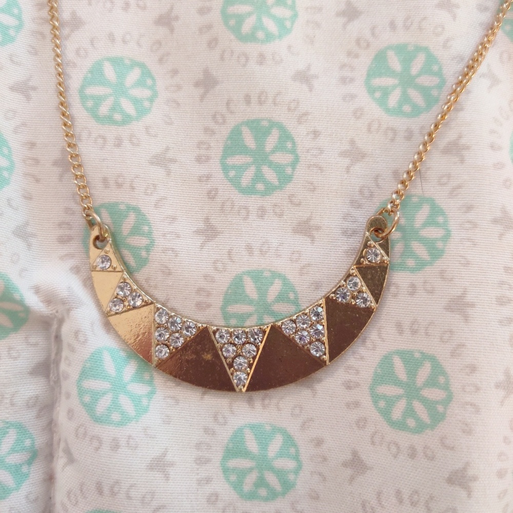 Women's NECKLACE